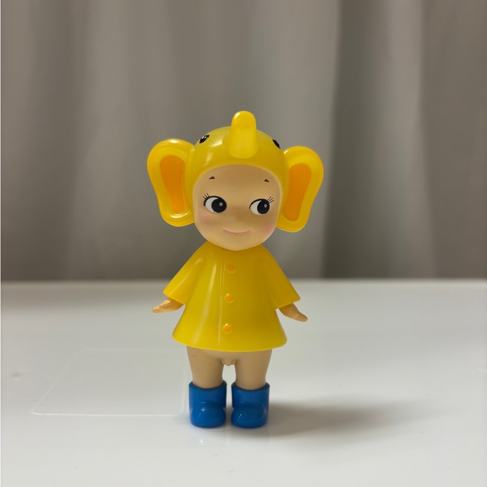 SONNY ANGEL - Rainy Days Series, Elephant